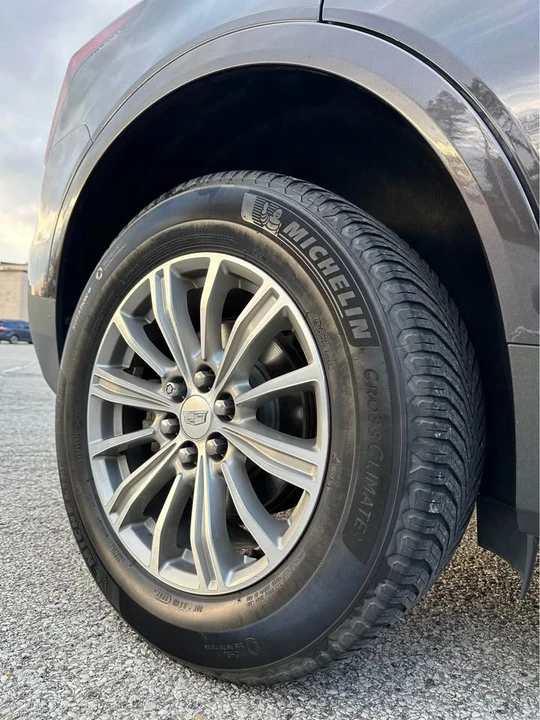 2018 Cadillac XT5 - Image 11 of 17