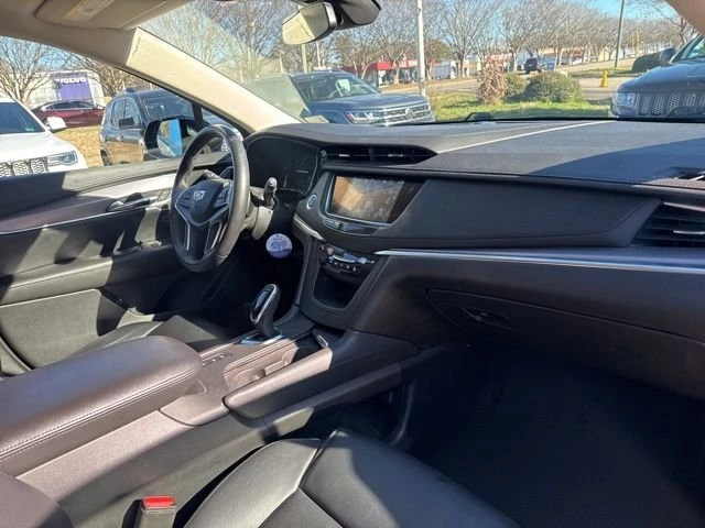 2018 Cadillac XT5 - Image 15 of 19