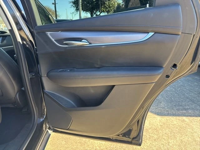 2018 Cadillac XT5 - Image 17 of 19