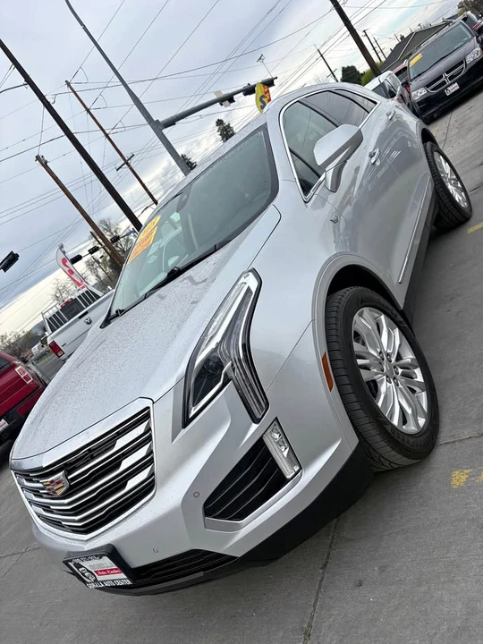 2018 Cadillac XT5 - Image 2 of 11
