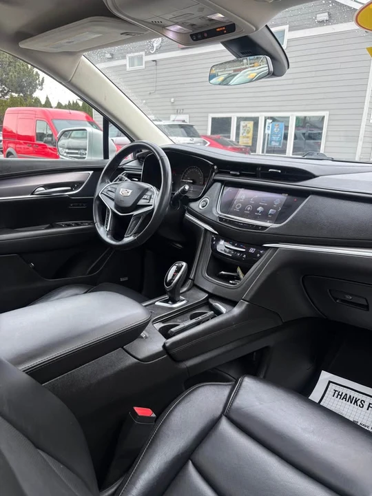 2018 Cadillac XT5 - Image 6 of 11