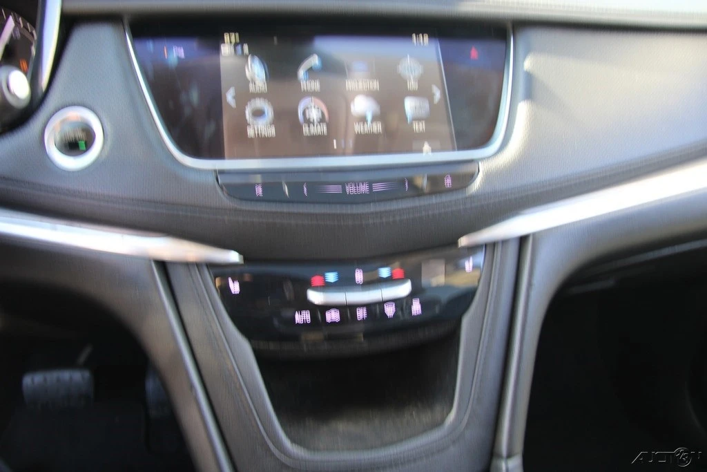 2018 Cadillac XT5 - Image 17 of 21
