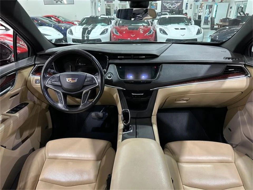 2018 Cadillac XT5 - Image 12 of 30