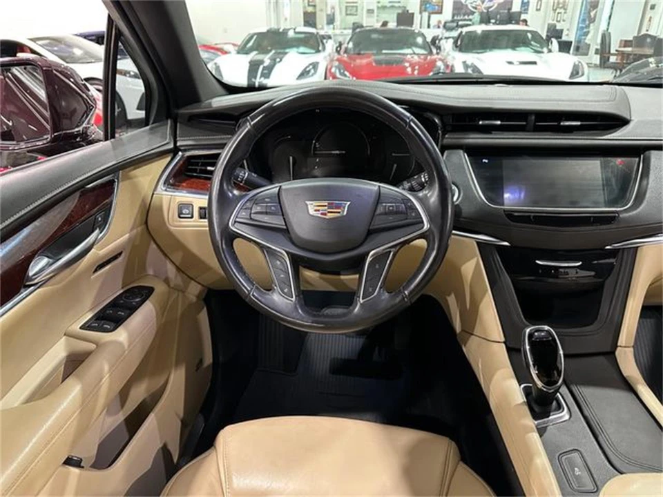 2018 Cadillac XT5 - Image 9 of 30