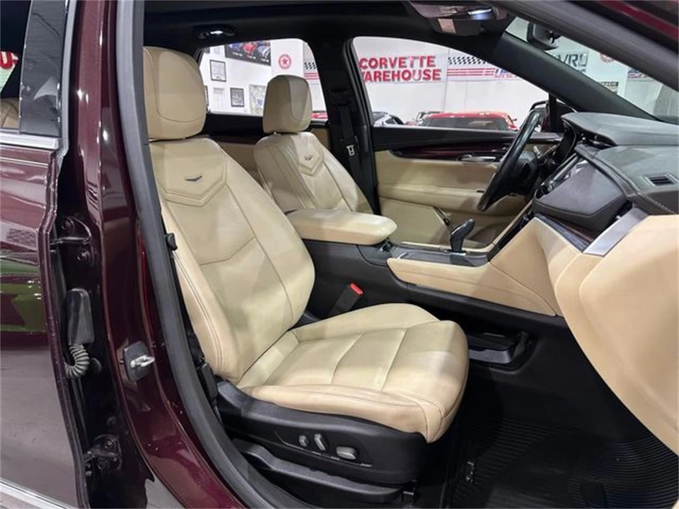 2018 Cadillac XT5 - Image 15 of 30