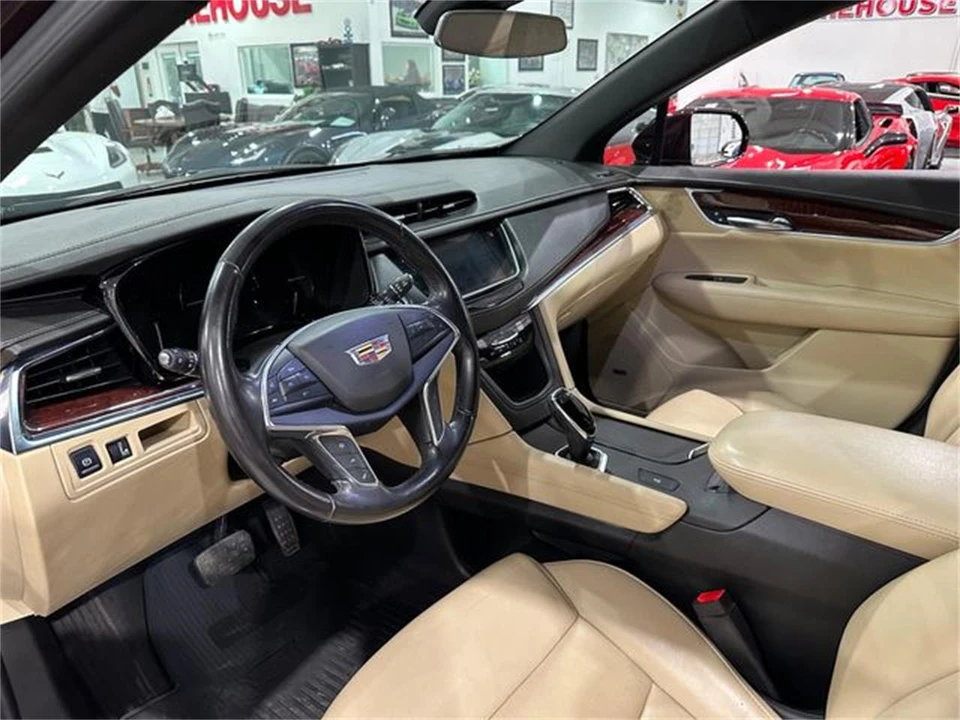 2018 Cadillac XT5 - Image 11 of 30