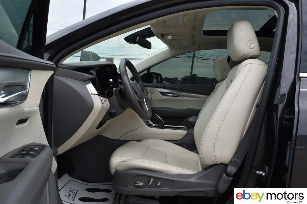 2018 Cadillac XT5 - Image 10 of 21