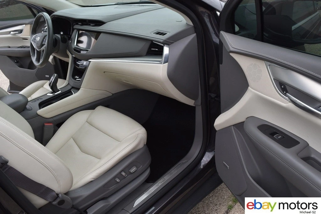 2018 Cadillac XT5 - Image 16 of 21