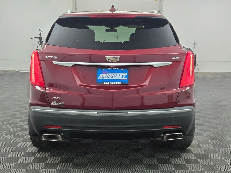 2018 Cadillac XT5 - Image 9 of 12