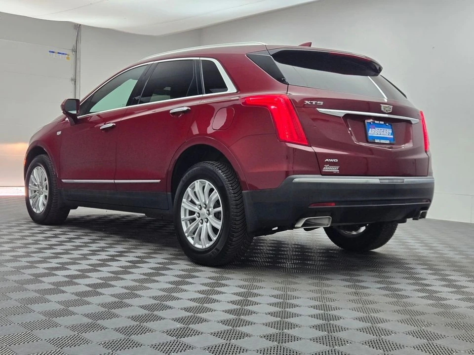 2018 Cadillac XT5 - Image 11 of 12
