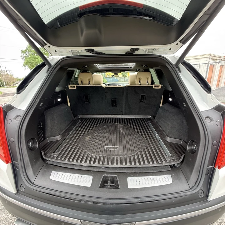 2018 Cadillac XT5 - Image 16 of 20