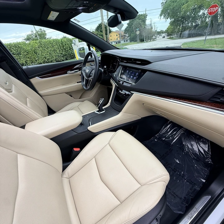 2018 Cadillac XT5 - Image 13 of 20