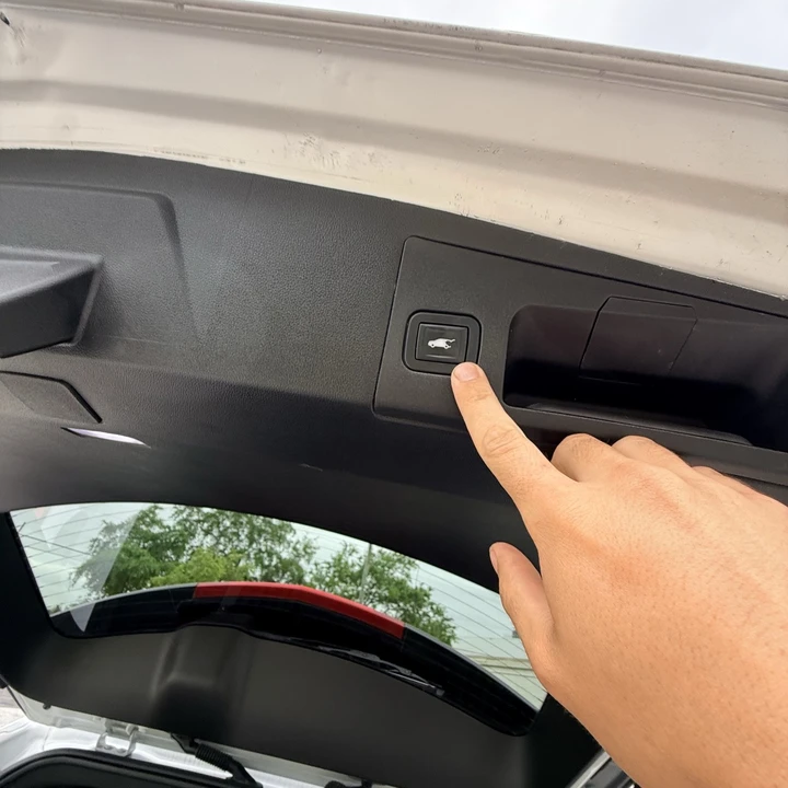 2018 Cadillac XT5 - Image 15 of 20