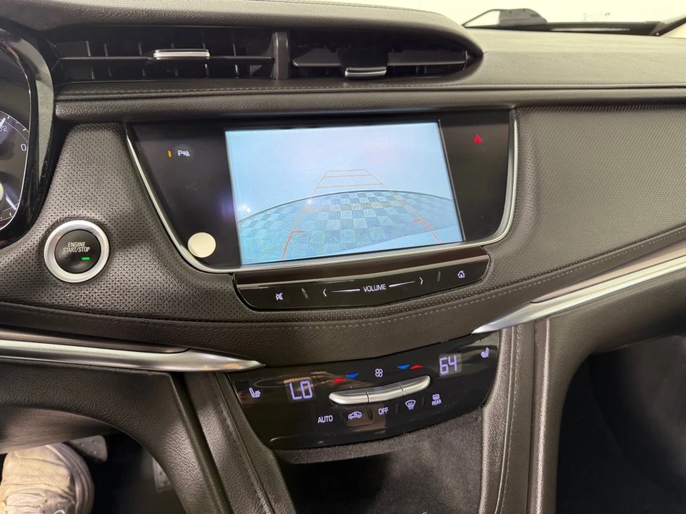 2018 Cadillac XT5 - Image 18 of 21
