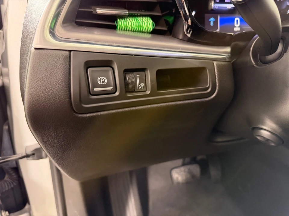 2018 Cadillac XT5 - Image 15 of 21