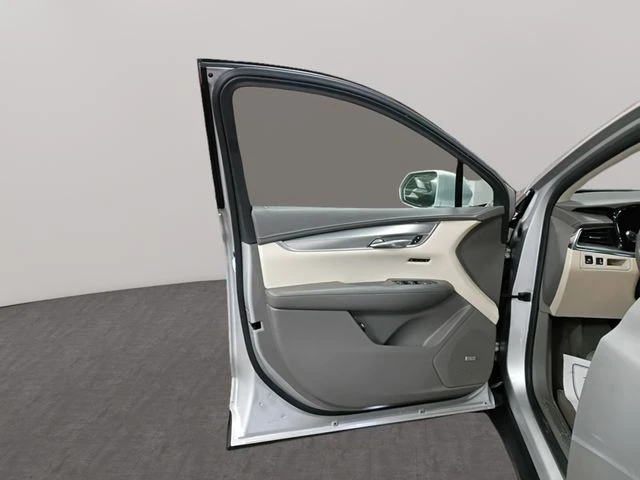 2018 Cadillac XT5 - Image 11 of 21