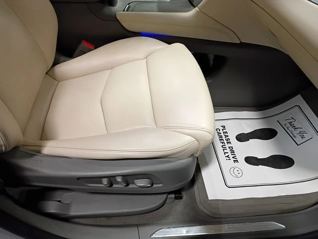 2018 Cadillac XT5 - Image 17 of 21