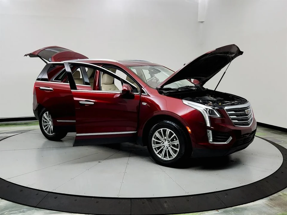 2018 Cadillac XT5 - Image 10 of 21