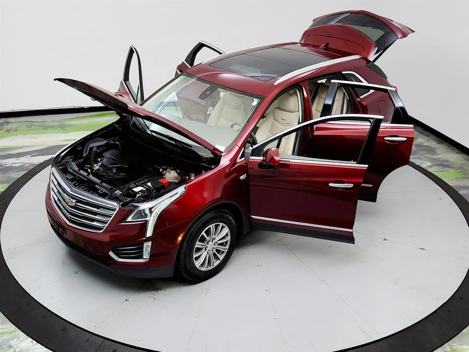 2018 Cadillac XT5 - Image 17 of 21