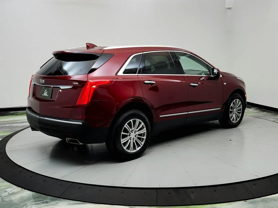 2018 Cadillac XT5 - Image 5 of 21