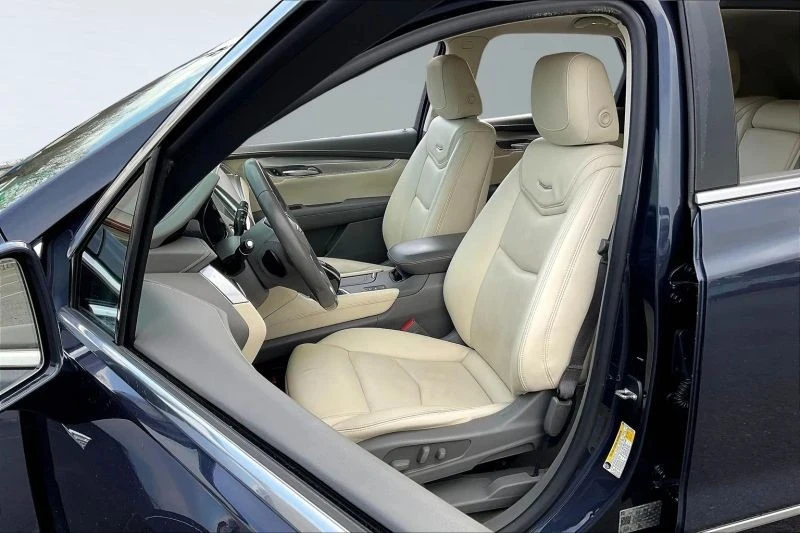 2018 Cadillac XT5 - Image 10 of 12