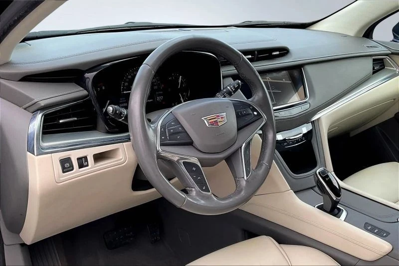 2018 Cadillac XT5 - Image 11 of 12
