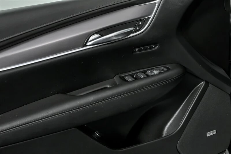 2018 Cadillac XT5 - Image 15 of 21