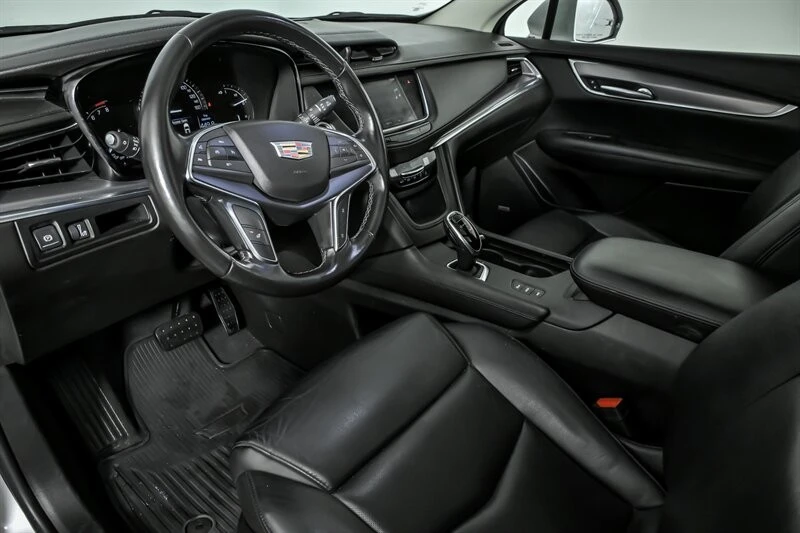 2018 Cadillac XT5 - Image 18 of 21