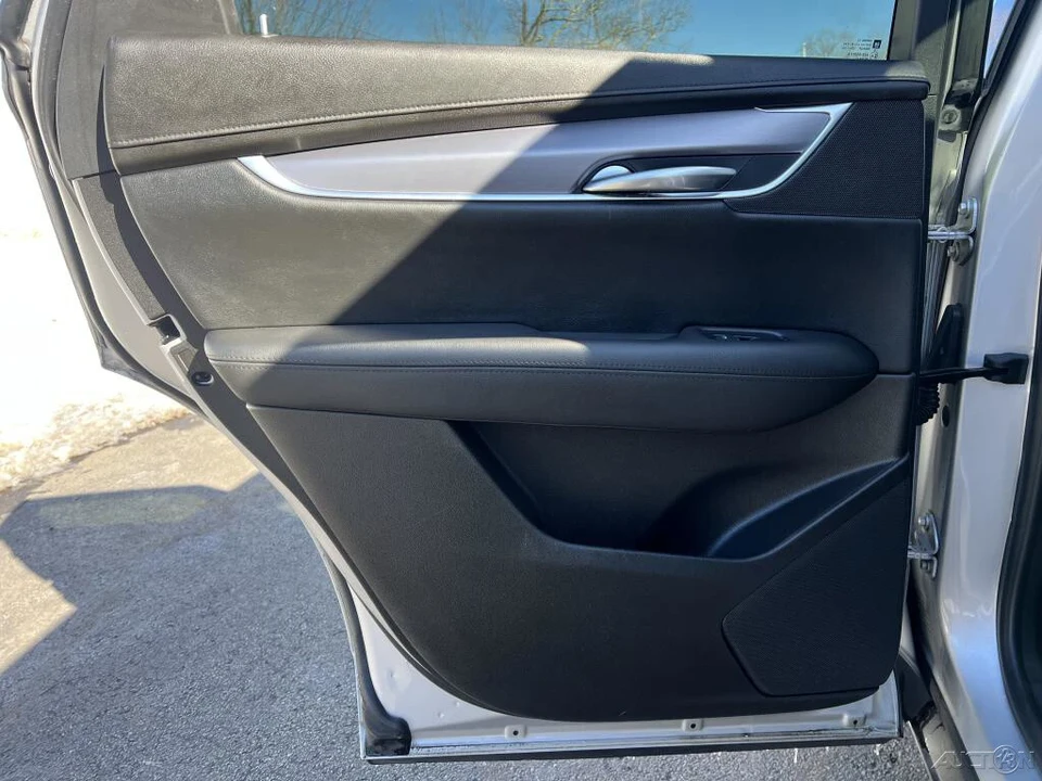 2018 Cadillac XT5 - Image 12 of 12
