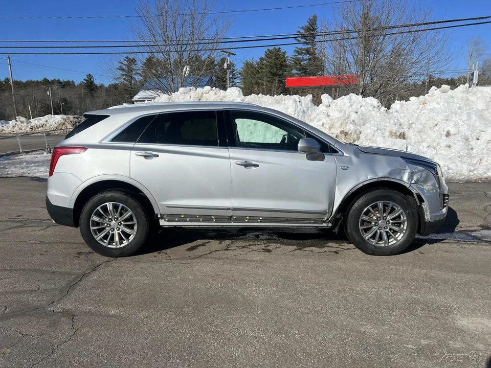 2018 Cadillac XT5 - Image 2 of 12