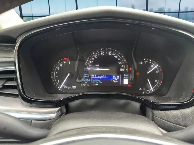 2018 Cadillac XT5 - Image 11 of 12