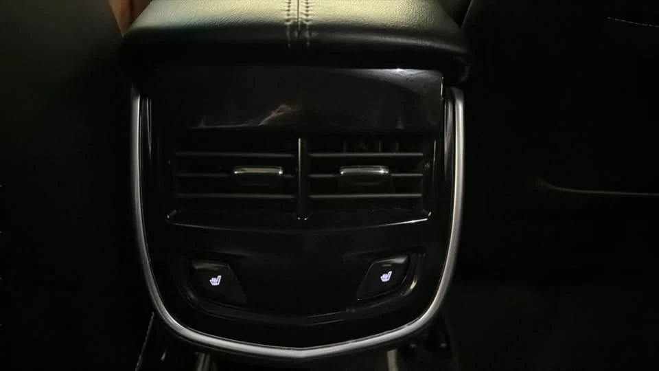 2018 Cadillac XT5 - Image 10 of 11