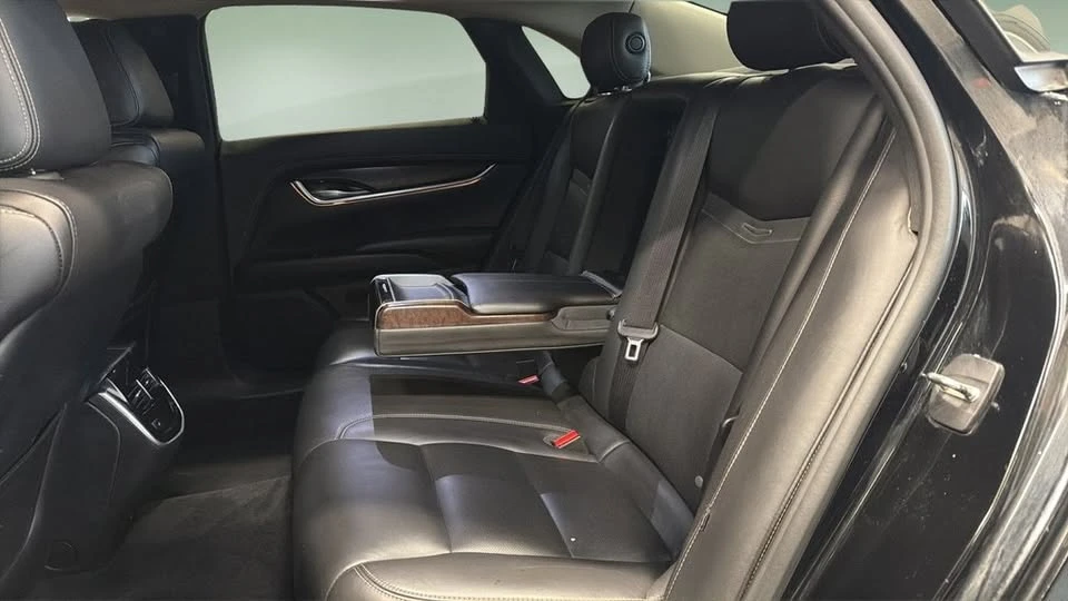 2018 Cadillac XT5 - Image 9 of 11