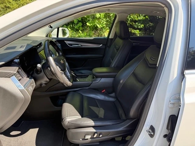 2018 Cadillac XT5 - Image 11 of 12
