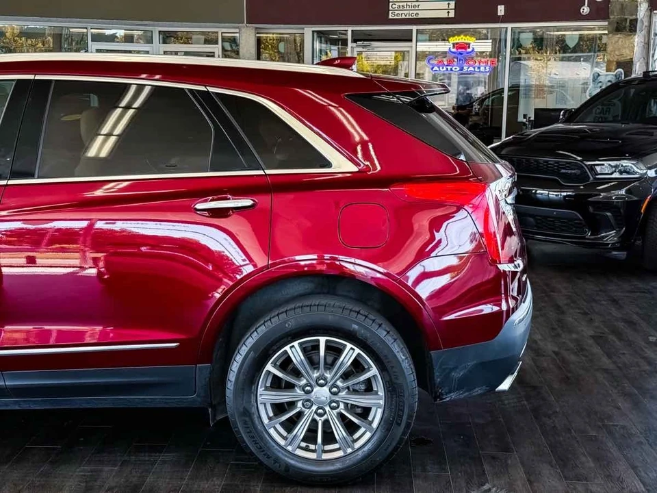 2018 Cadillac XT5 - Image 9 of 12