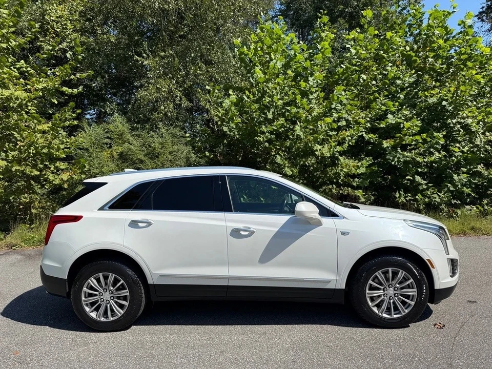 2018 Cadillac XT5 - Image 5 of 12