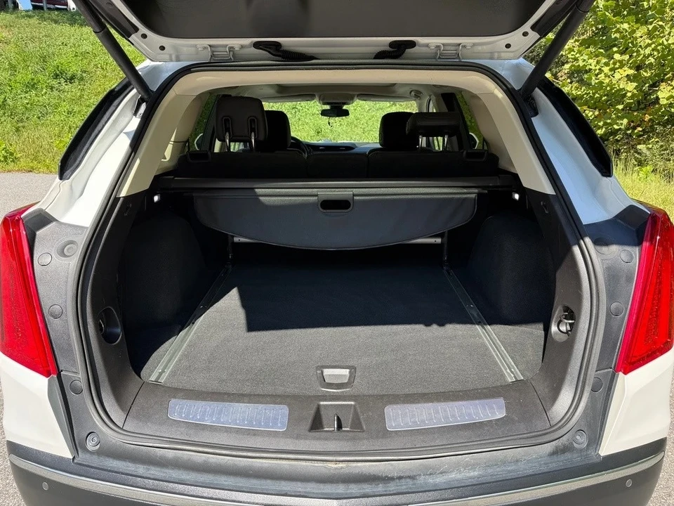 2018 Cadillac XT5 - Image 17 of 21
