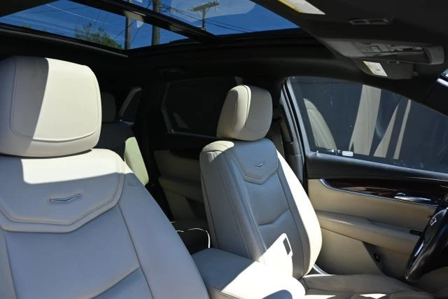 2018 Cadillac XT5 - Image 12 of 21