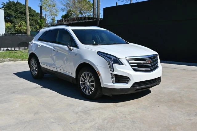 2018 Cadillac XT5 - Image 2 of 21
