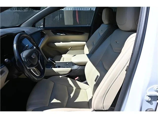 2018 Cadillac XT5 - Image 13 of 21