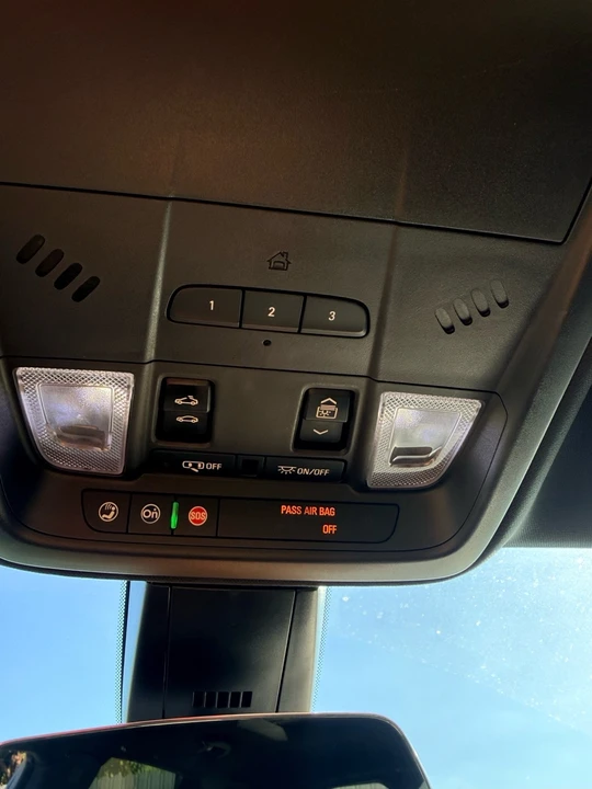 2018 Cadillac XT5 - Image 16 of 18
