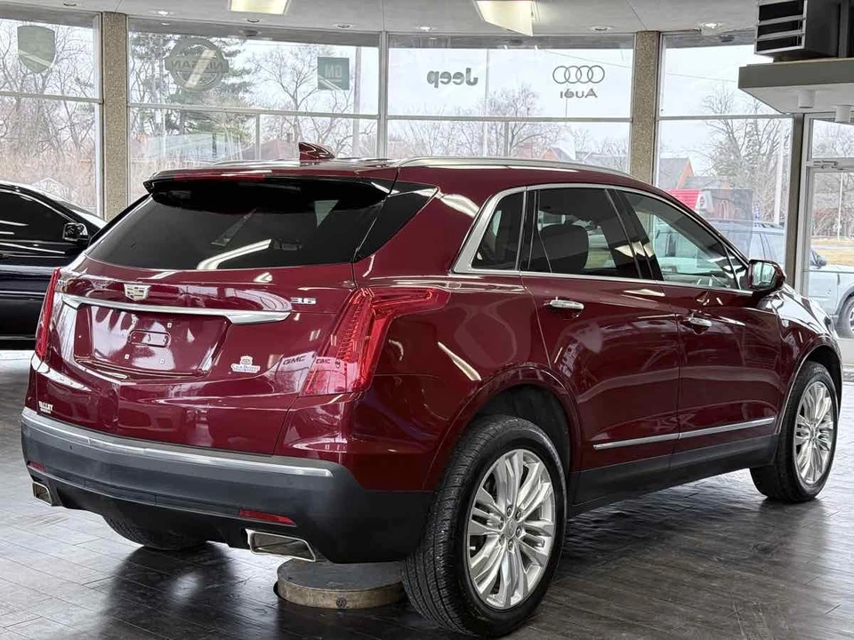 2018 Cadillac XT5 - Image 9 of 12