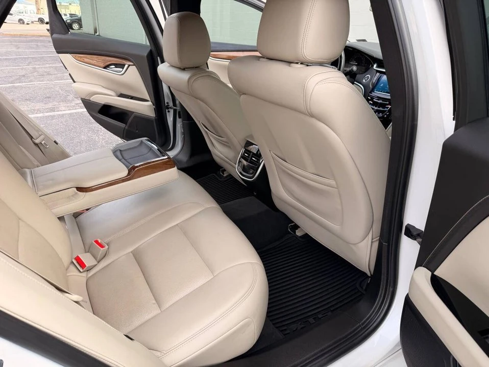 2018 Cadillac XTS - Image 10 of 20