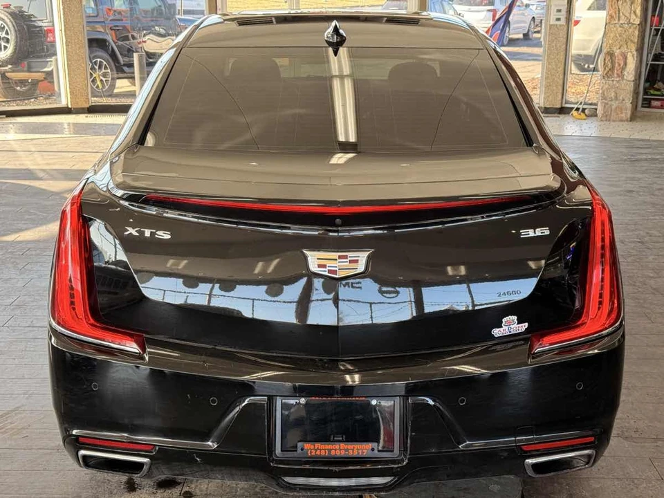 2018 Cadillac XTS - Image 11 of 12