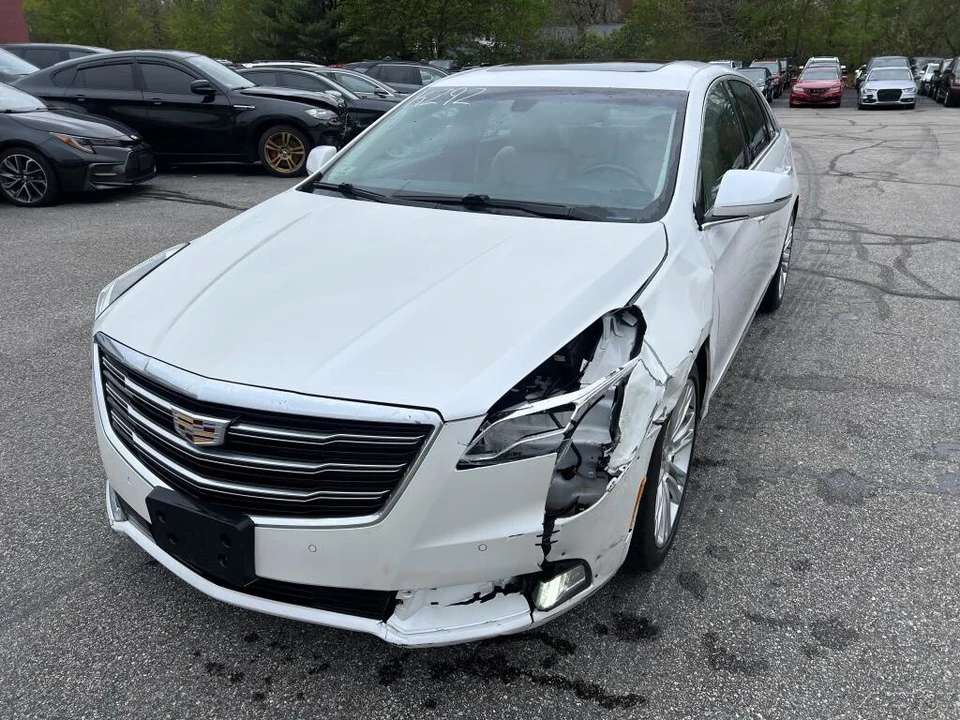 2018 Cadillac XTS - Image 10 of 12