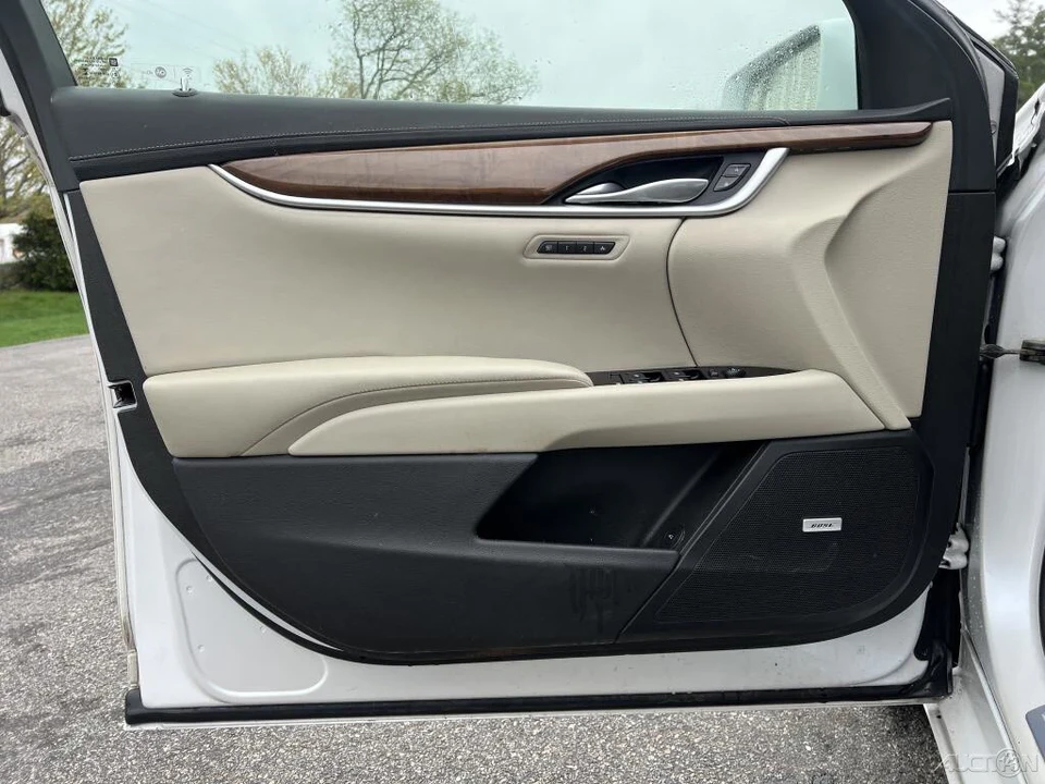2018 Cadillac XTS - Image 11 of 12