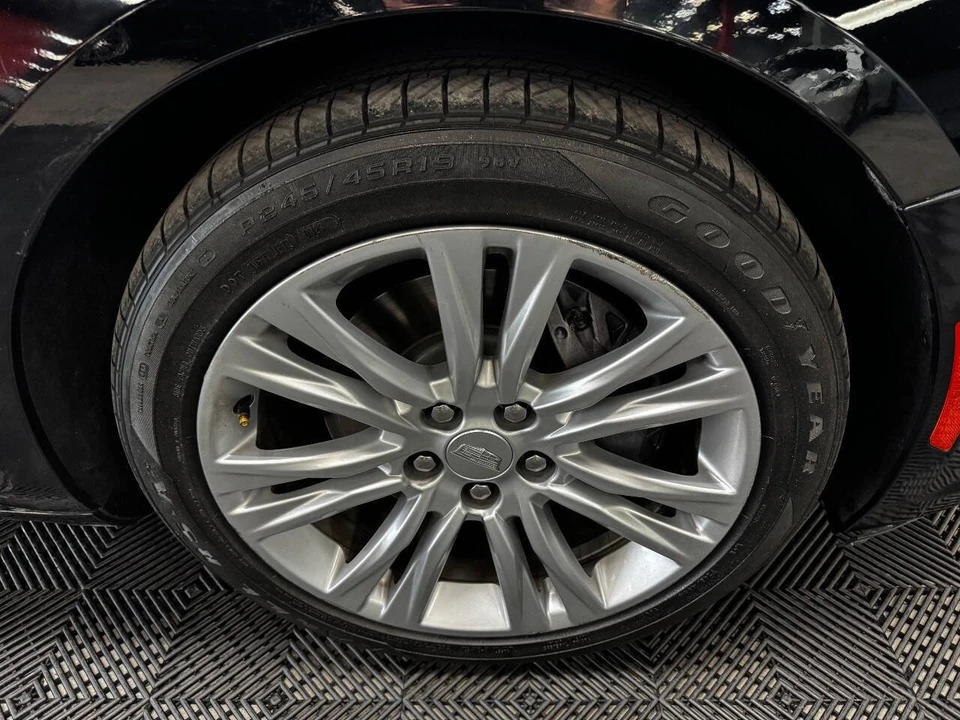 2018 Cadillac XTS - Image 16 of 21