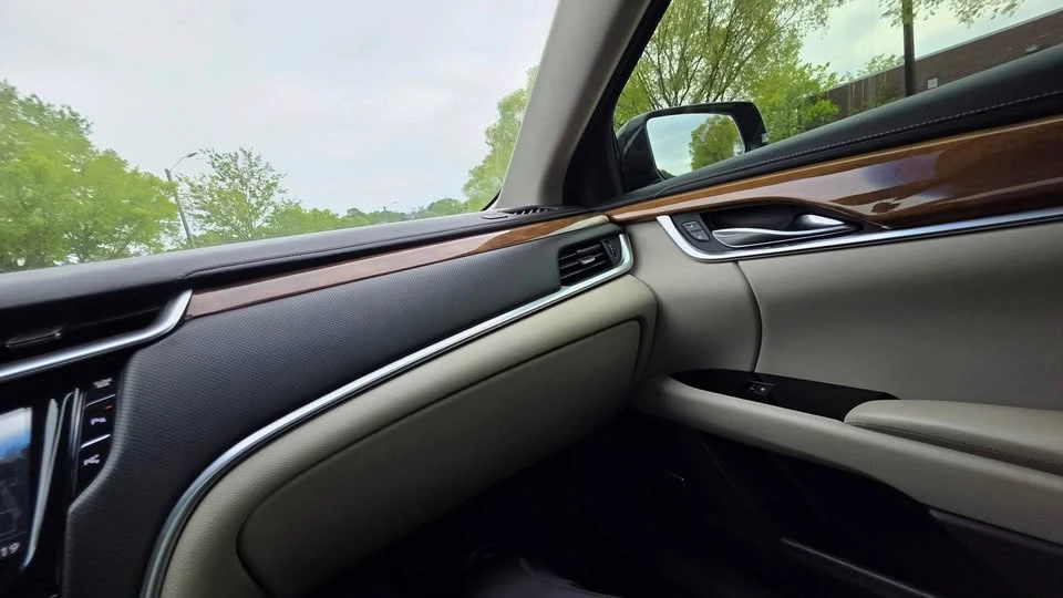 2018 Cadillac XTS - Image 15 of 17