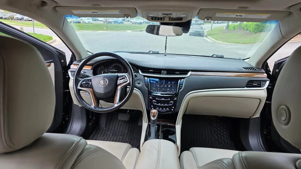 2018 Cadillac XTS - Image 11 of 17