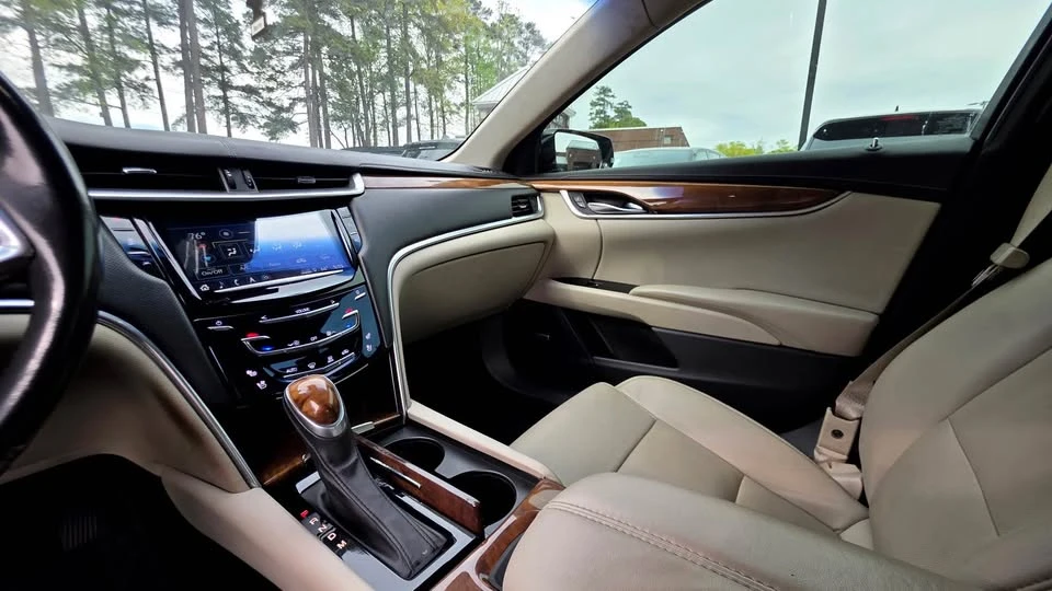 2018 Cadillac XTS - Image 16 of 20
